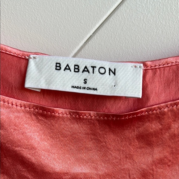 Aritzia Babaton Benji Camisole top in pink/salmon colour. Size S - Picture 2 of 5